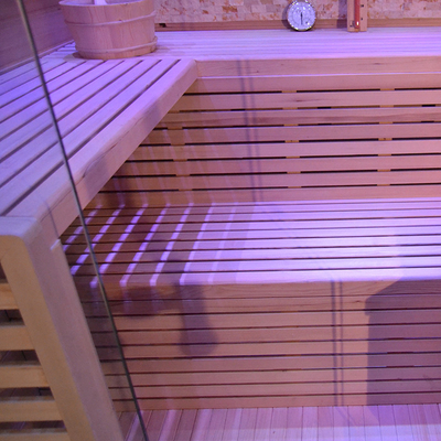 Sauna moderne en bois solide de cigûe de sauna de sécheur à vapeur de panneau de commande traditionnel extérieur d'ordinateur